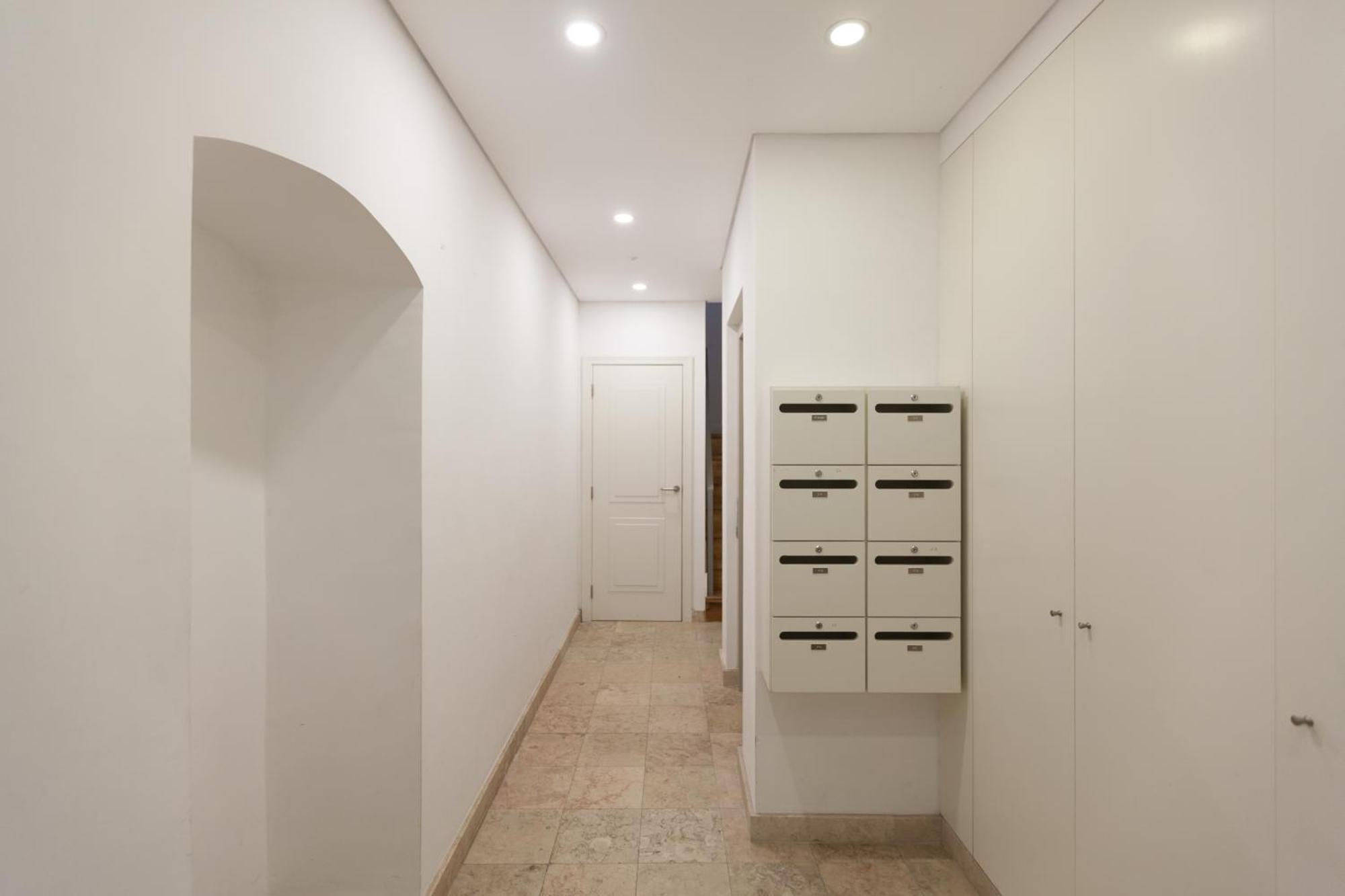 Flh Portas Do Sol Duplex With Terrace Apartment Lisbon Exterior photo